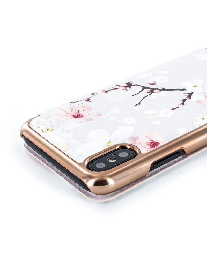 Detail image of the Ted Baker Apple iPhone XS / X phone case in White